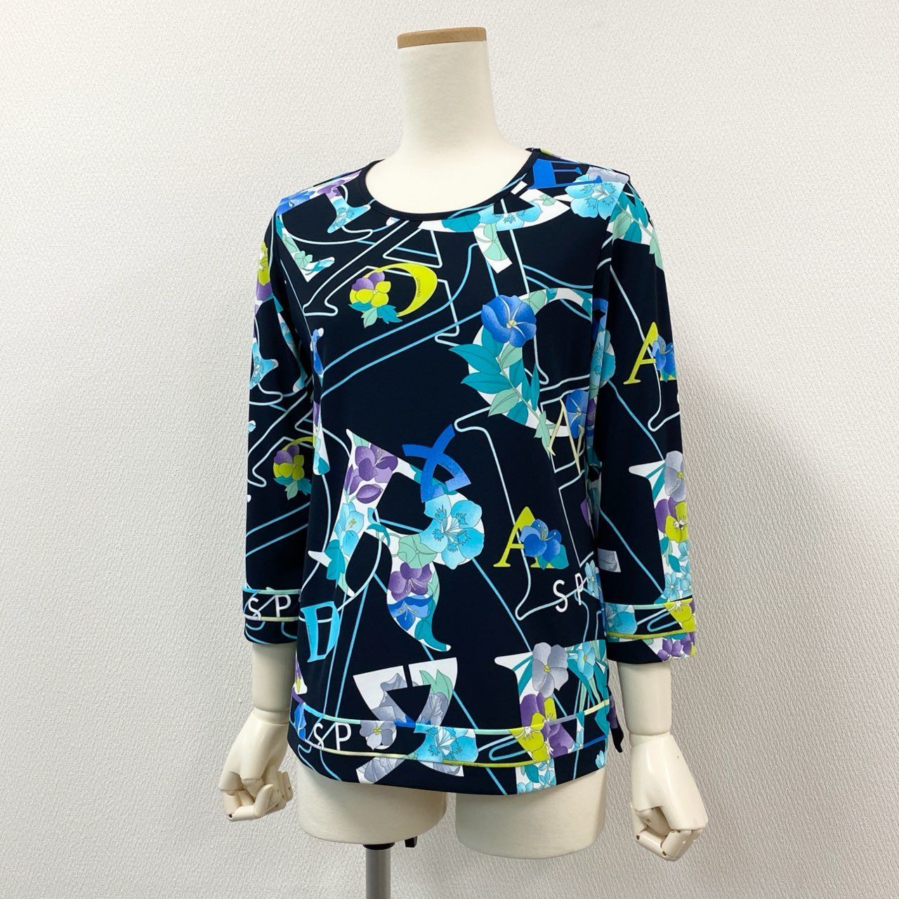 レオナール スポーツ レオナールスポーツ 長袖チュニック 七分袖 花柄