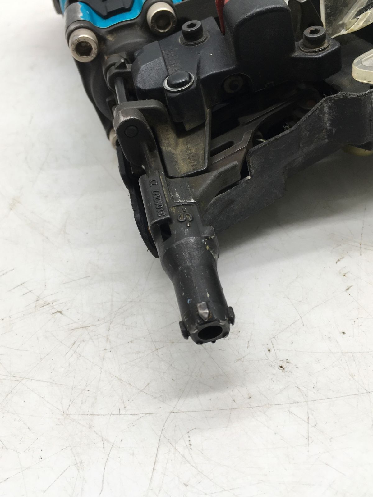 AN534HM IT5ELHC85Y4K