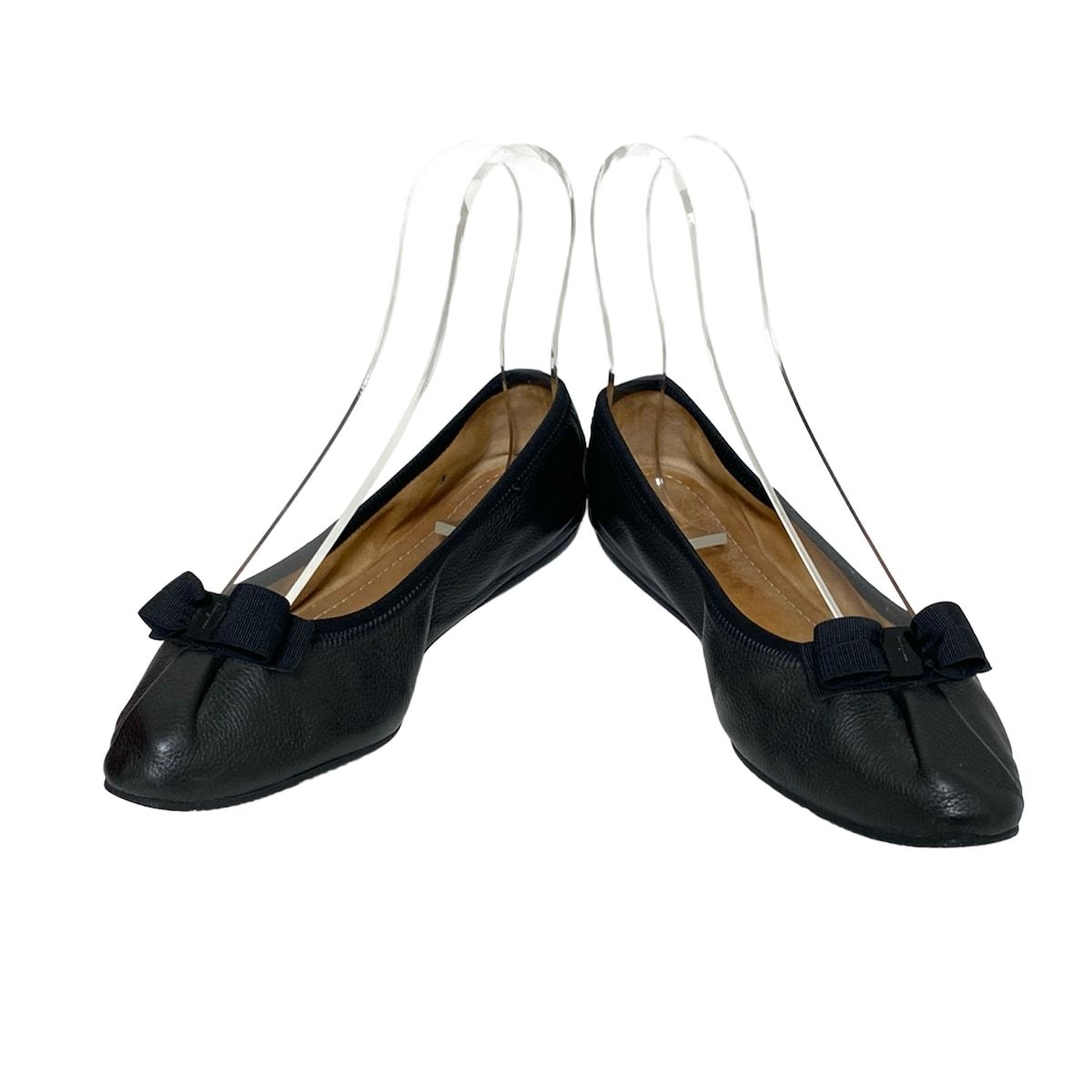 Ferragamo ニュー ヴァラリボン フラットシューズ | ブラック