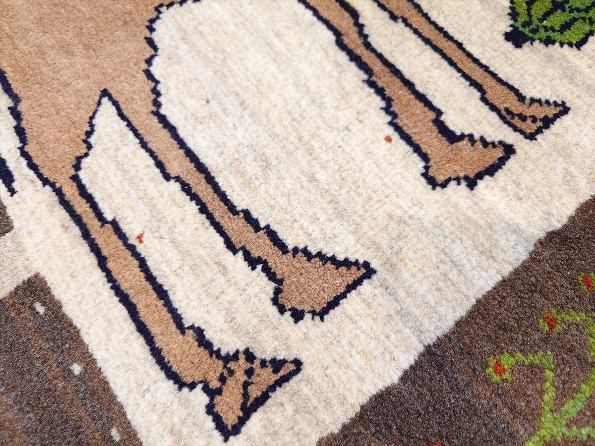 ペルシャ ギャッベ アマレバフト ラグ 128x82㎝ キリムをのせたラクダとカシュガイ族 RJ12417 MARWIL-DEMENAGEMENTS_CH