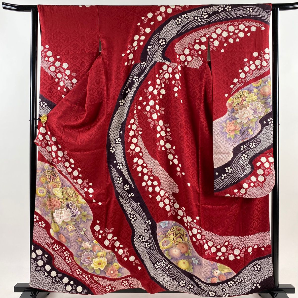 ようちん♡様美品 振袖 フルセット 身丈161 裄66.5 赤 花 扇 刺繍衿 ようちん♡様美品 振袖 フルセット 身丈161 裄66.5 赤 花 扇