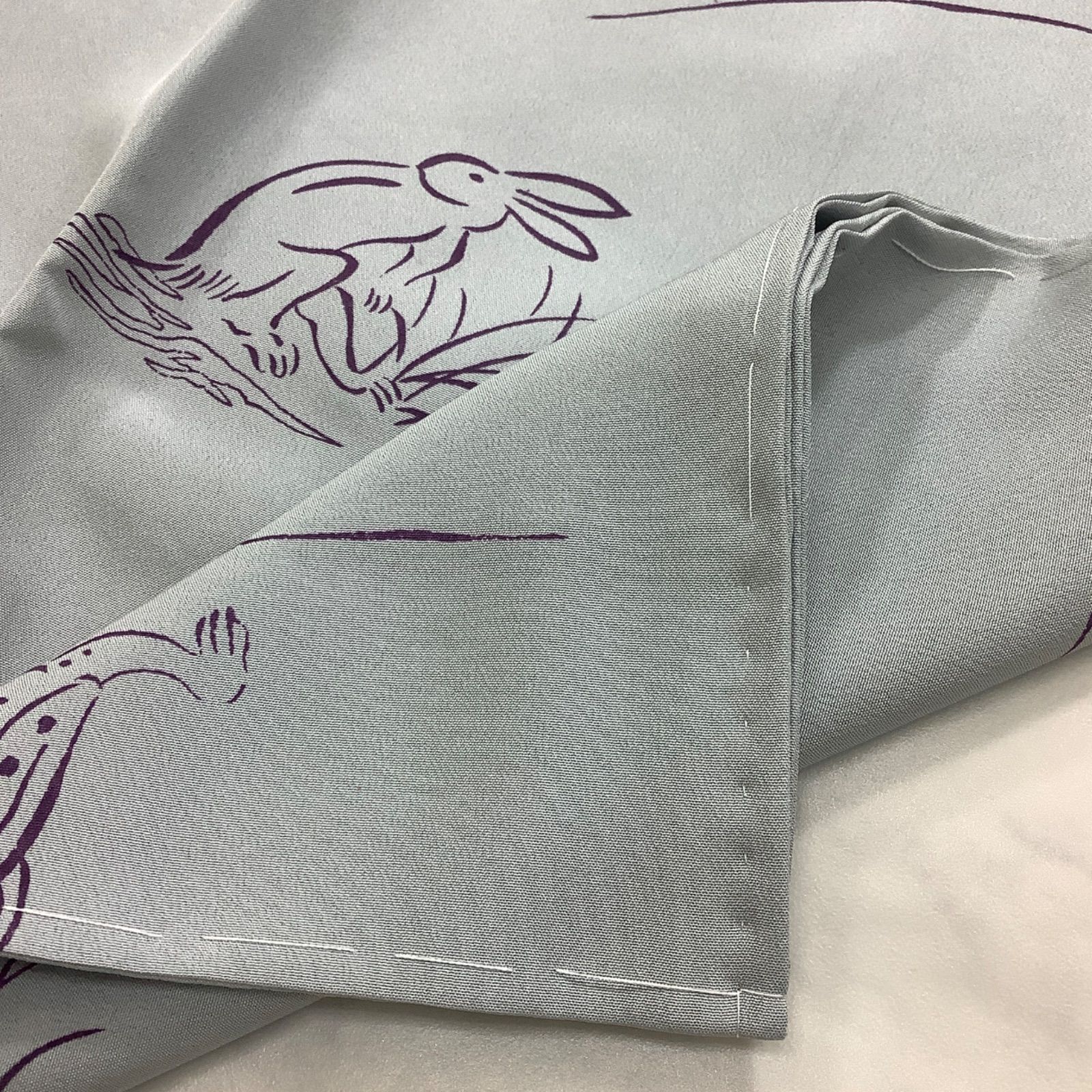 同然◆鳥獣戯画◆長襦袢◆グレー◆仕付け糸付き◆白半衿付◆単衣◆裄64.5肩丈121.5◆小紋紬附下訪問着留袖袷単衣夏着物◆K1155