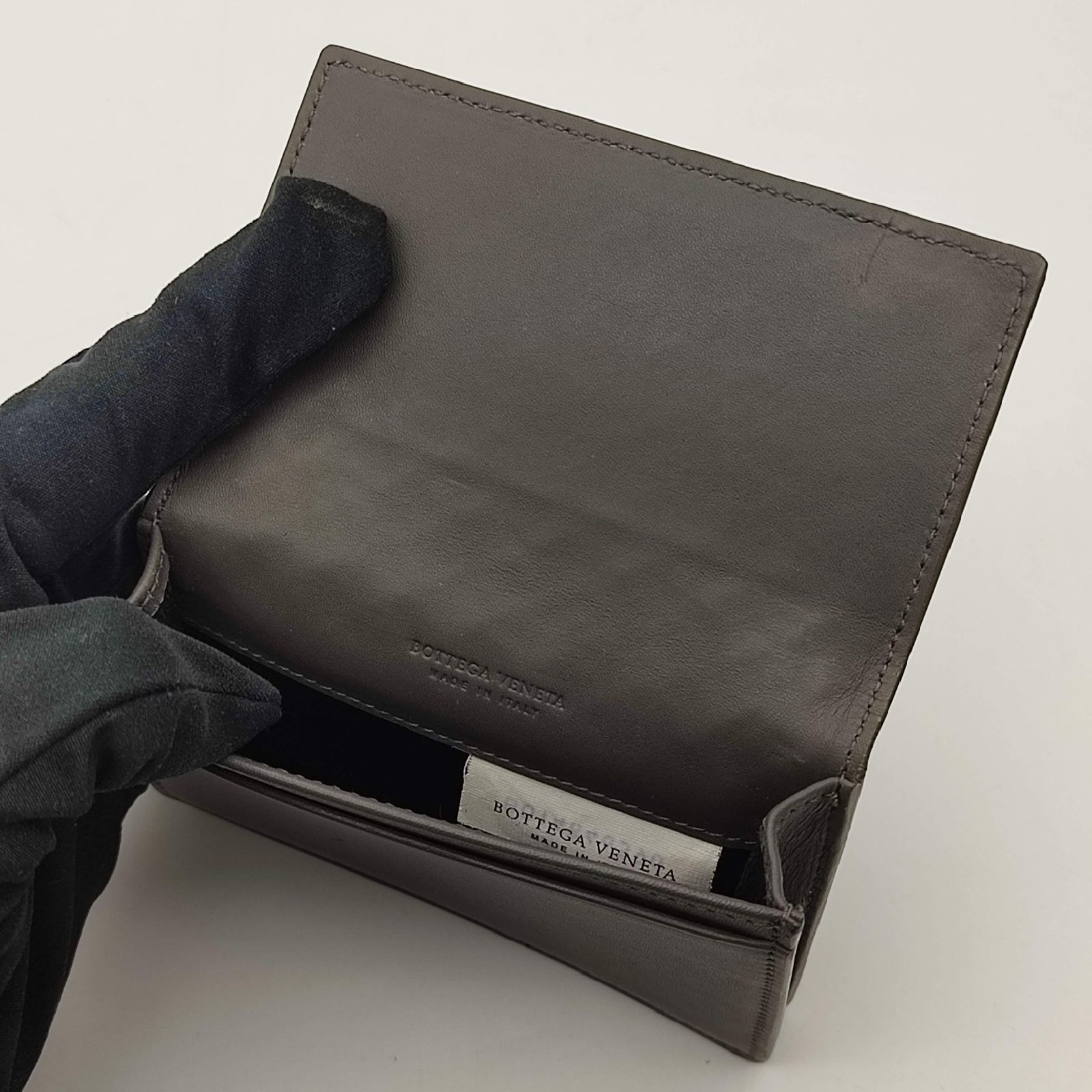 BOTTEGA VENETA グレー レザー 名刺入れ 美品】ボッテガヴェネタ カードケース 名刺入れ イントレ