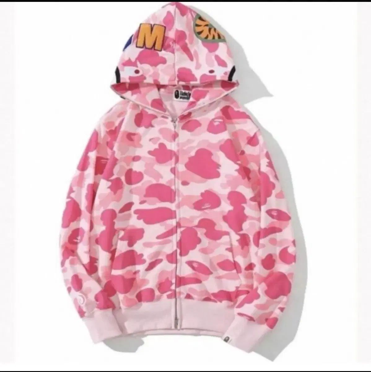 A BATHING APE(アベイシングエイプ) シャーク カモフラ フルジップ