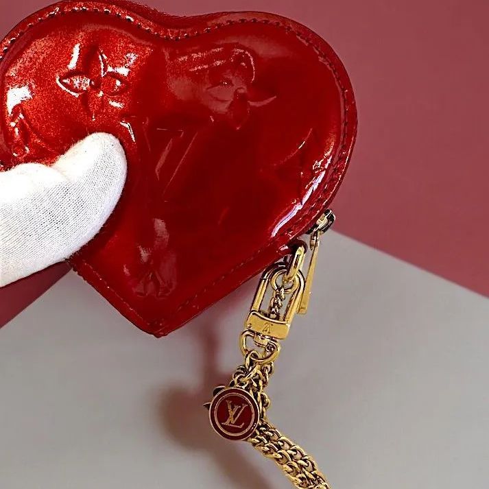 LOUIS VUITTON - ルイヴィトン モノグラム ヴェルニ コイン