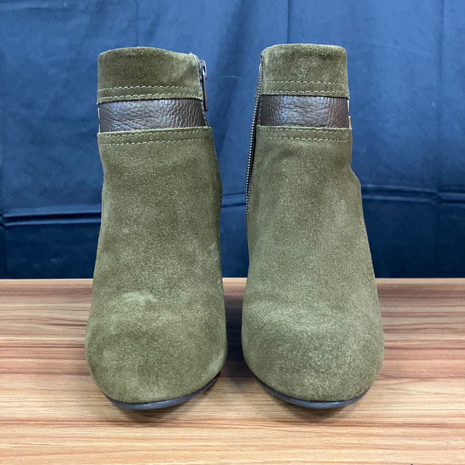トリーバーチ　ショートブーツ（新品） トリーバーチ ショートブーツ TORY BURCH 本革 エンジニアブーツ