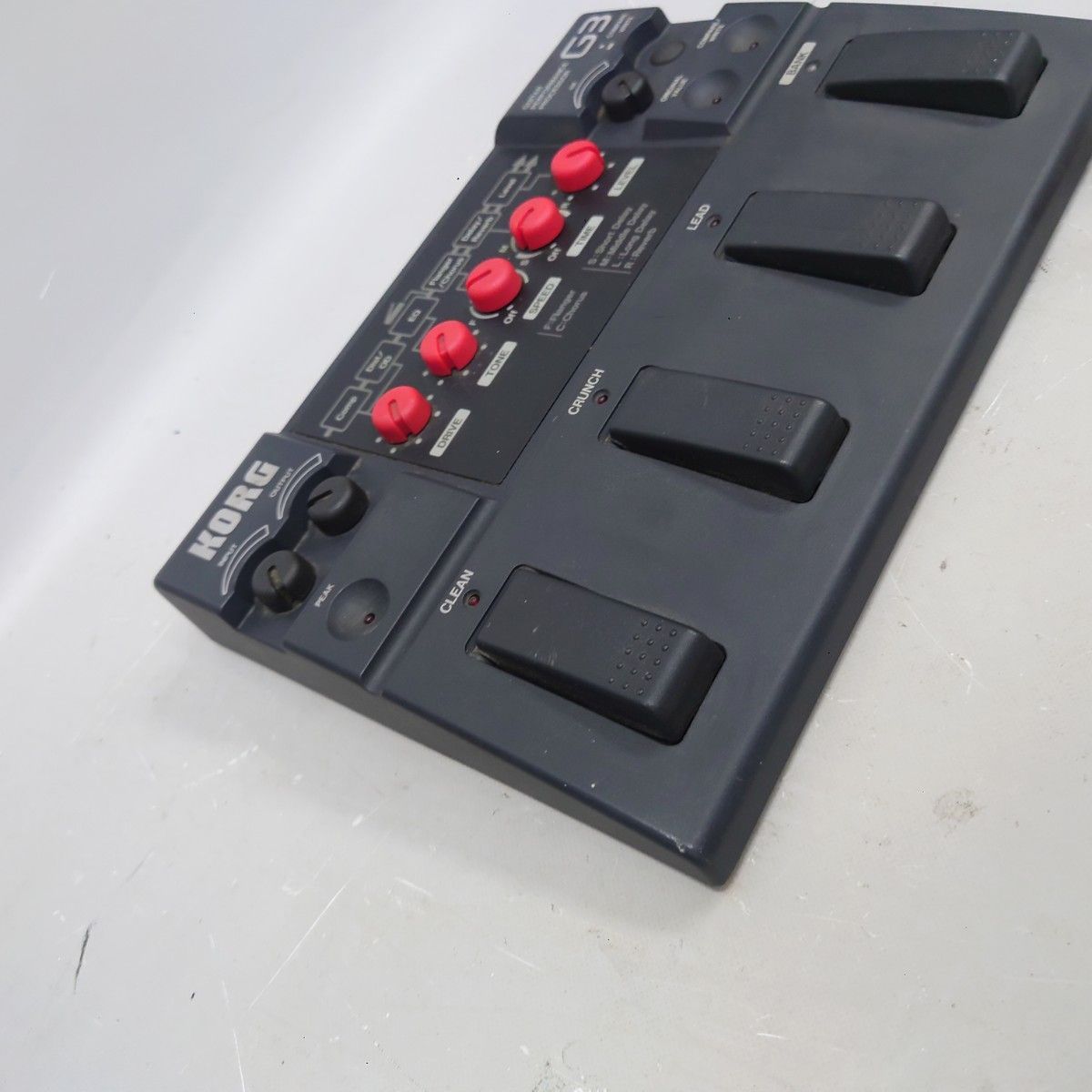 人気商品 KORG G3 ギターマルチエフェクター 本体のみ 歪み系エフェクト搭載 コンパクトマルチコルグ 動作品 z-2284 動作済