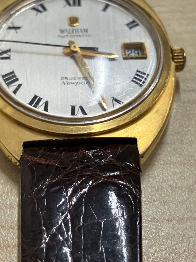 WALTHAM腕時計WORLD OVER Newportニューポート 稼働品 - メルカリ