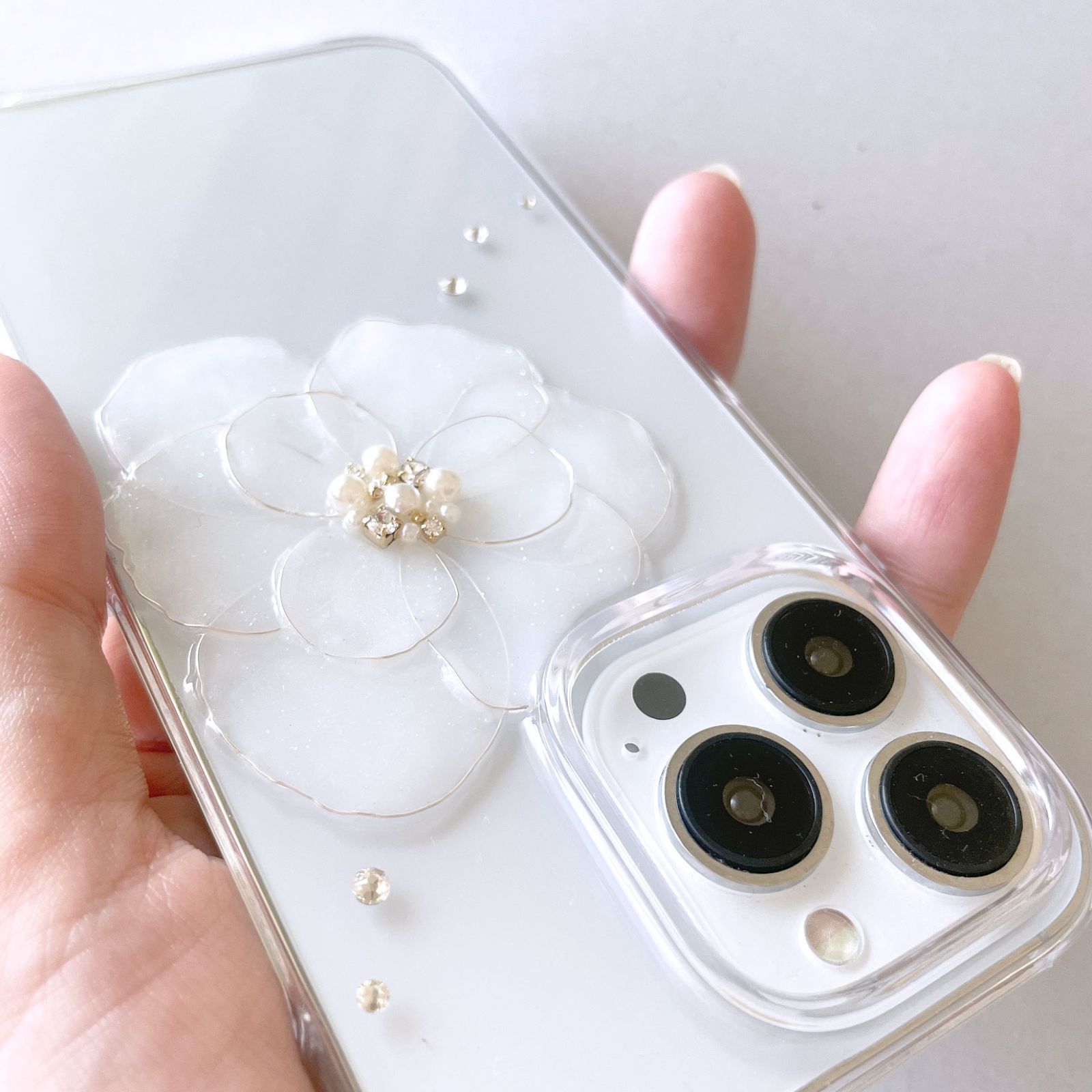 韓国風カメリアスマホケース ホワイトデコ iPhone/Xperia/Galaxy 