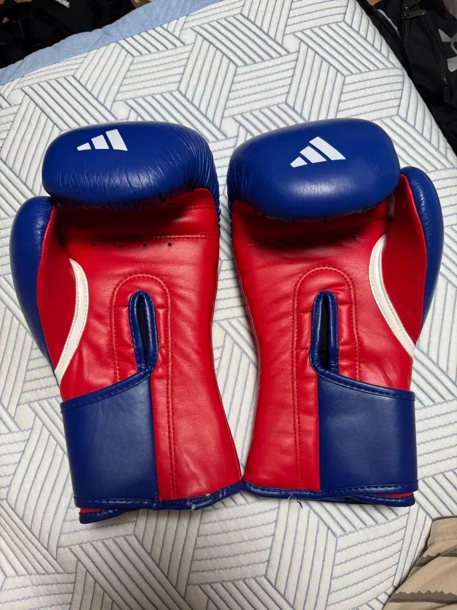 adidas アディダス スピード 傾斜 250 ボクシンググローブ 販売