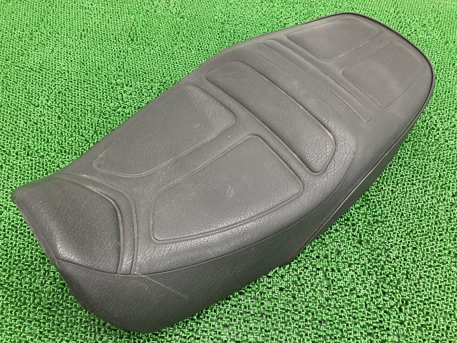 GSX1400純正シート GSX1400 シート 42F スズキ 純正 バイク 部品 GY71A ノーマルダブル