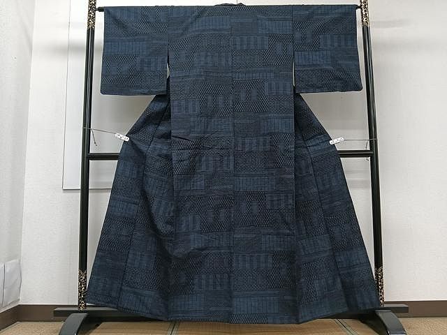 平和屋着物▽上質な小紋 紬地 単衣 舞蝶文 正絹 逸品