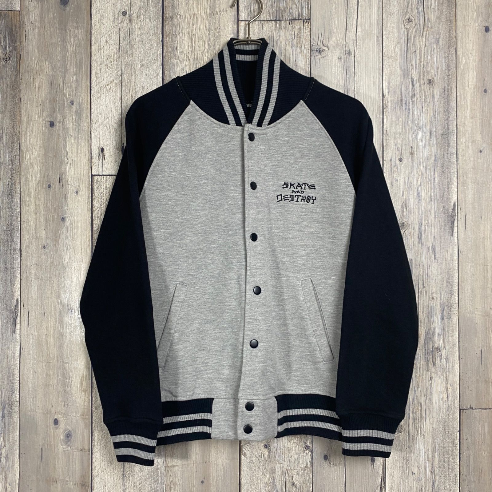 THRASHER スラッシャー】スウェット スタジャン ラグラン ジャケット M 