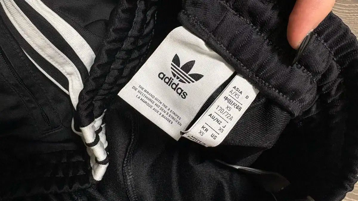 adidas アディダス パンツ 裾 ジッパー フォーム XS サイズ WWW_WOWDIGSITE_COM