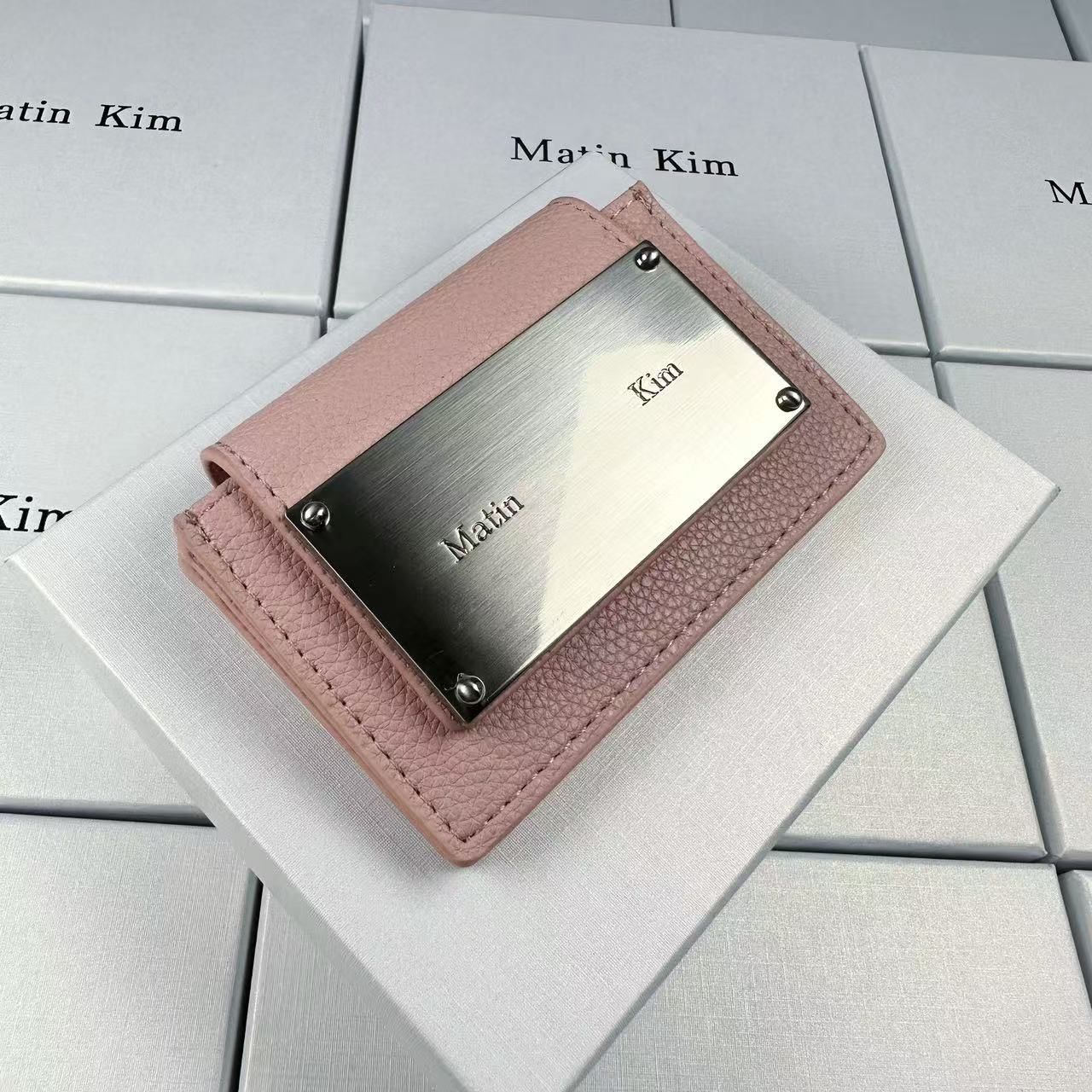 新品 MATIN KIM マーティンキム 大人気 韓国 折りたたみ財布