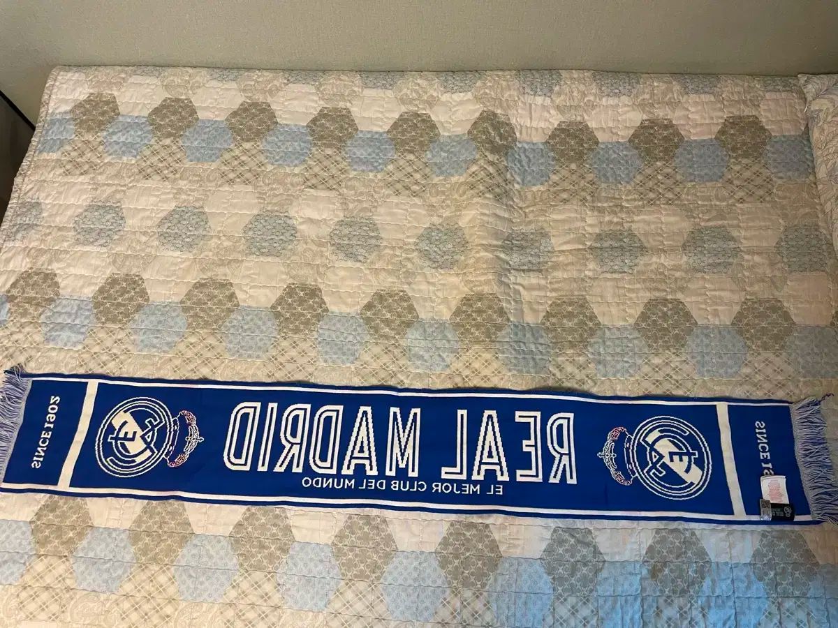 レアル・マドリード マフラー ユベントス レアルマドリード フォッジャ