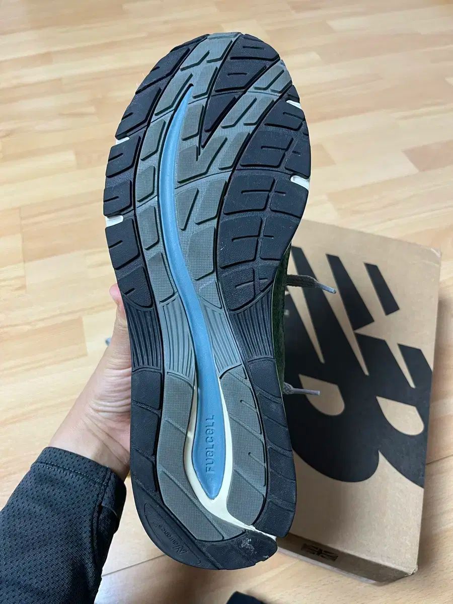 9 5