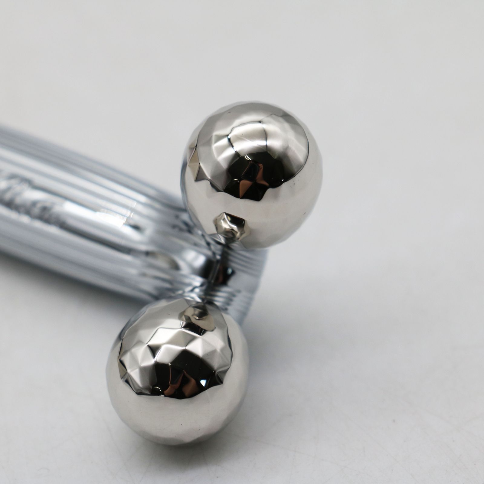 新品同様品 MTG ReFa S CARAT RAY リファエスカラットレイ RF-SR2150B