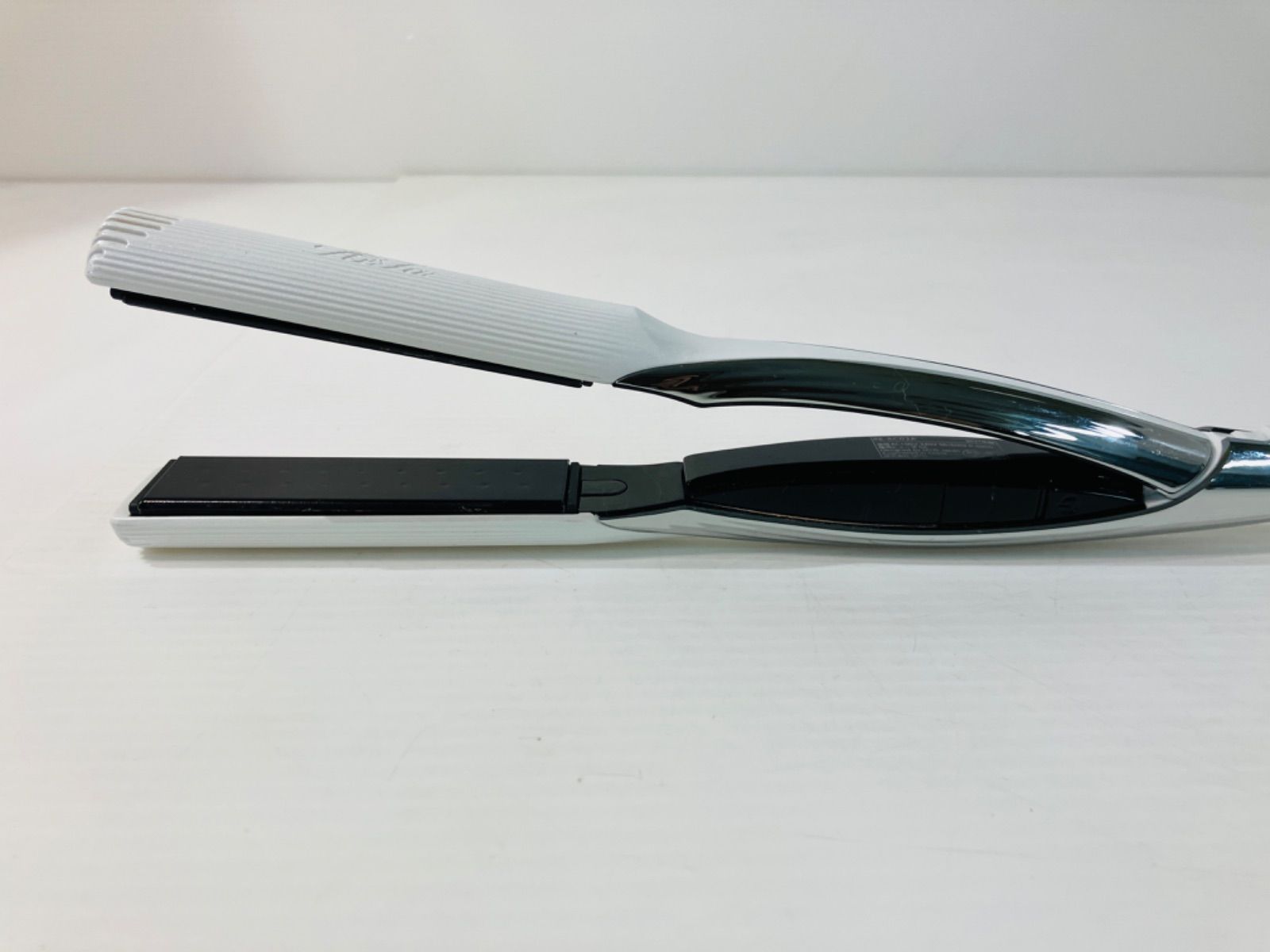 ☆ Refa リファ ストレートアイロン プロ RE-AC02A 2021年製 株式会社