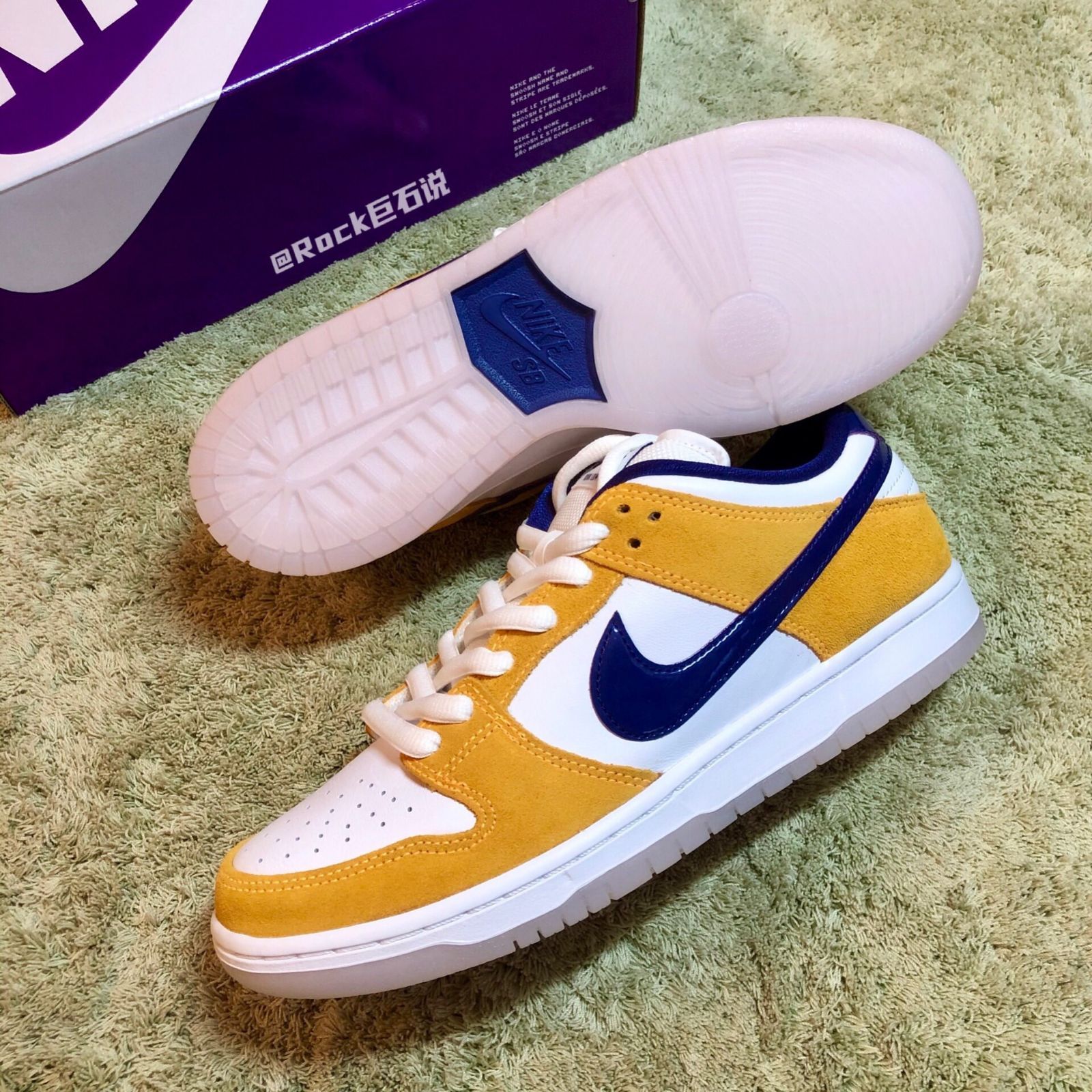 NIKE ナイキ SB DUNK LOW ナイキSBダンクロー レーザーオレンジ BQ6817-800