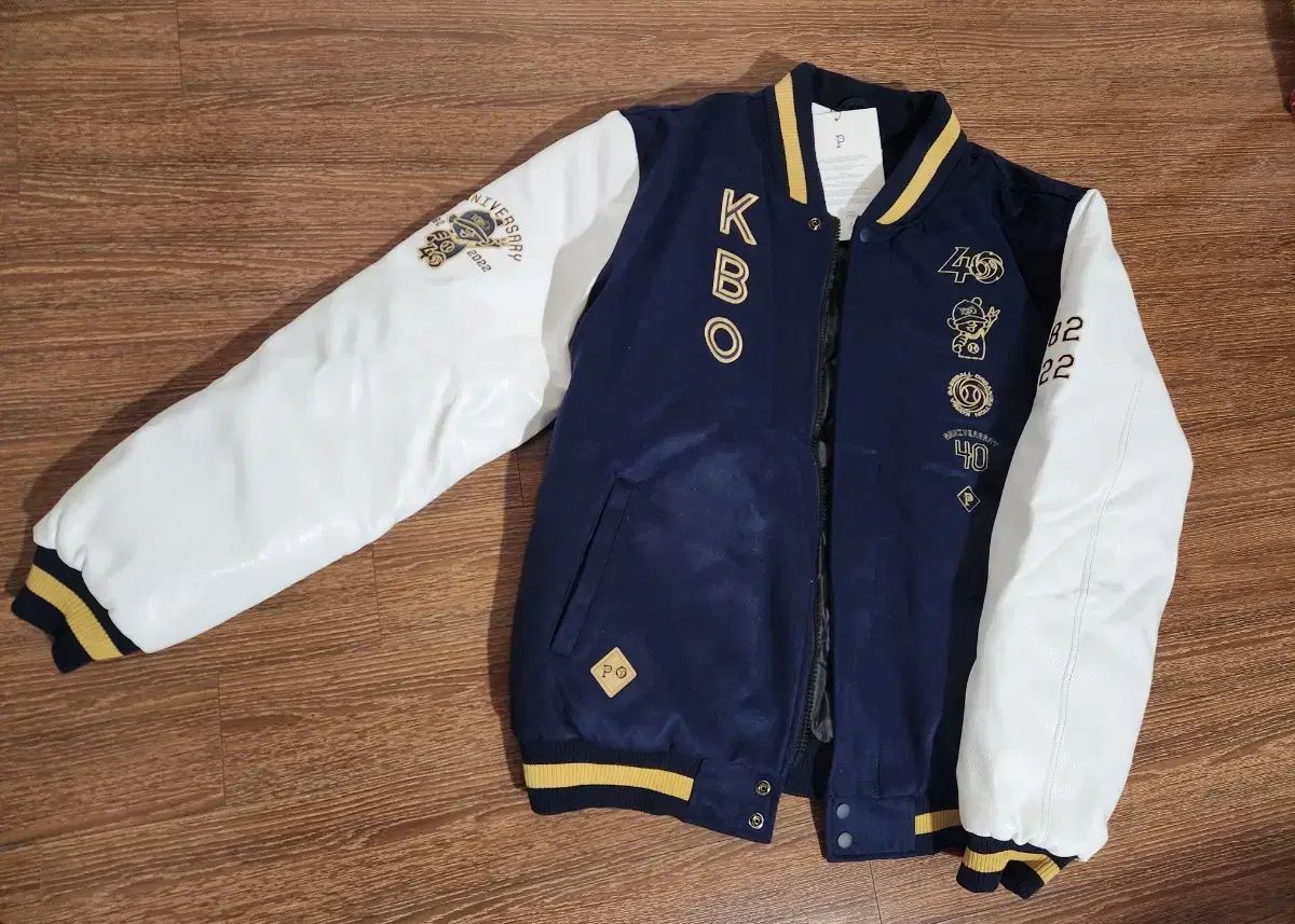 OVER THE PITCH KBO スタジアム ジャケット XL