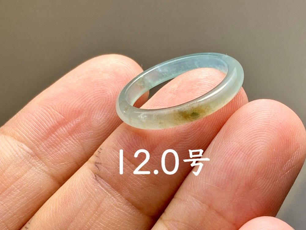 L14-70 氷種 薄水青 12.0号 グアテマラ産 A貨 本翡翠 くりぬき