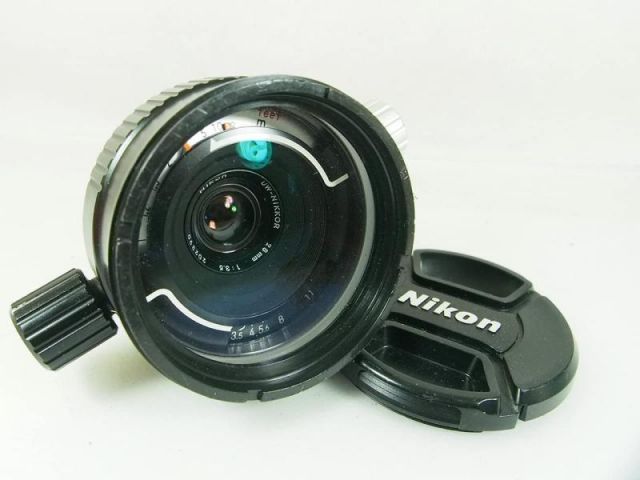 Nikon Nikonos用レンズ UW-NIKKOR 28mm F3.5 - メルカリ