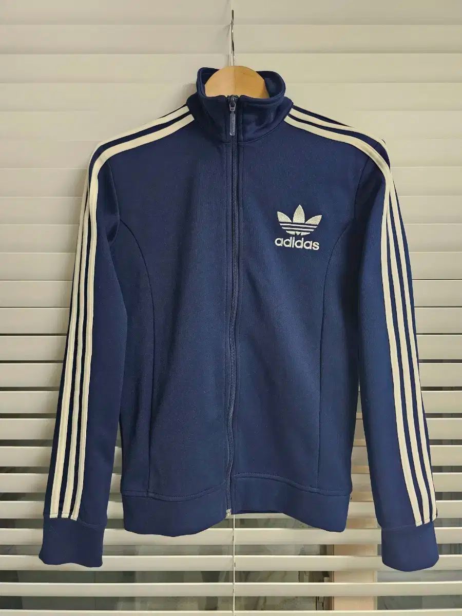 adidas アディダス ヨーロッパジャージ トラックトップス 90 ネイビー 海軍