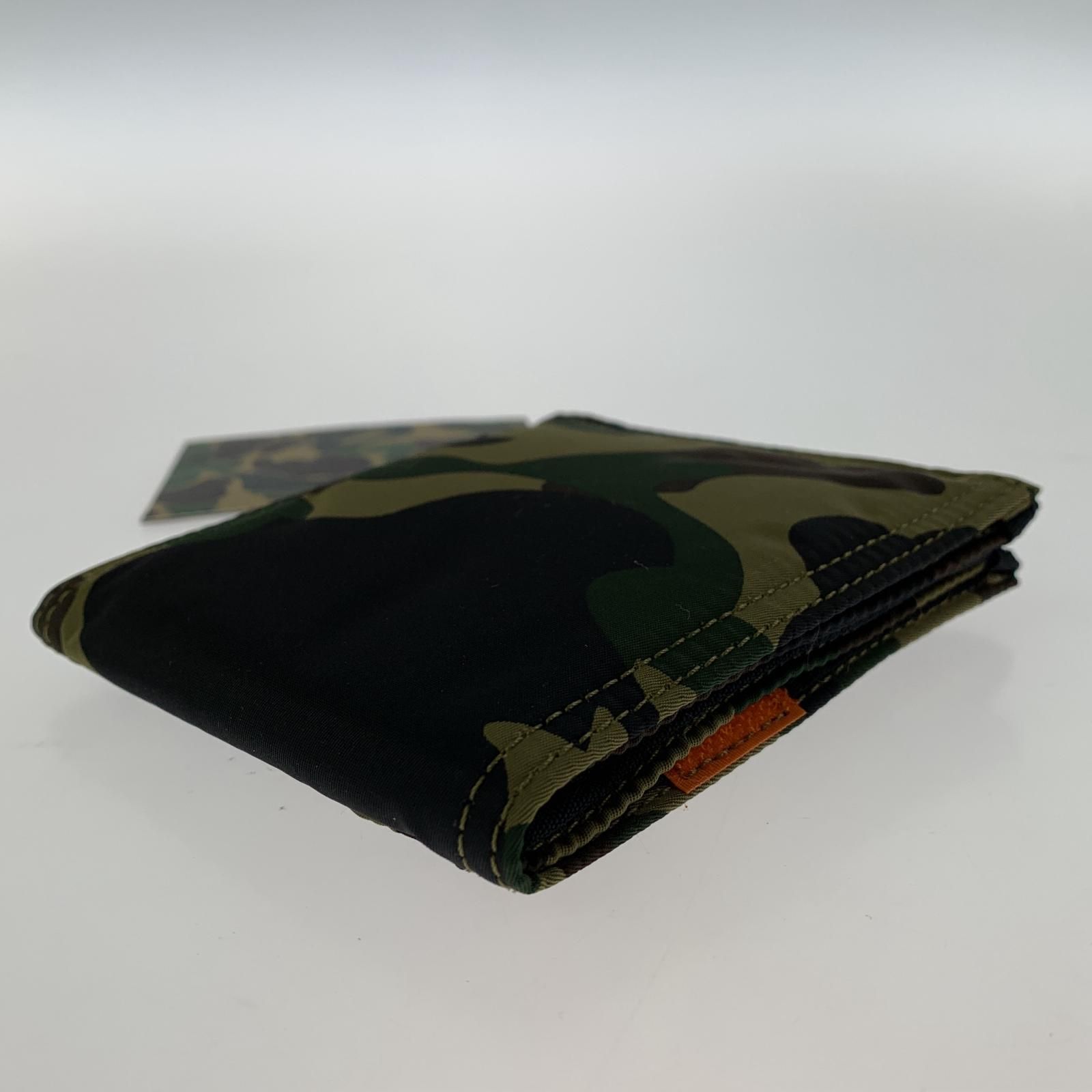 美品 A BATHING APE アベイシングエイプ PORTER タグ付き カモフラ柄 