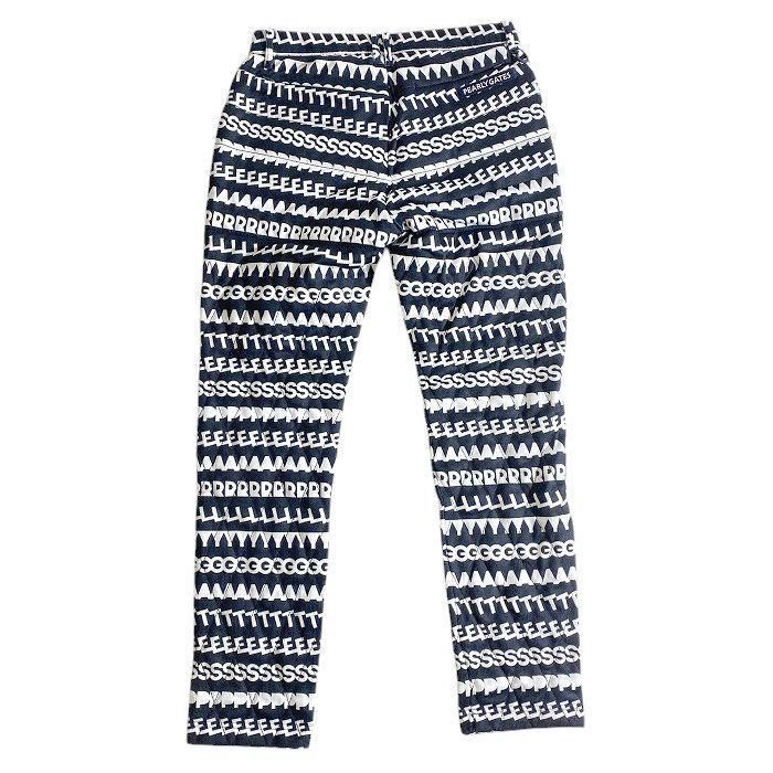 ネイビーブラック