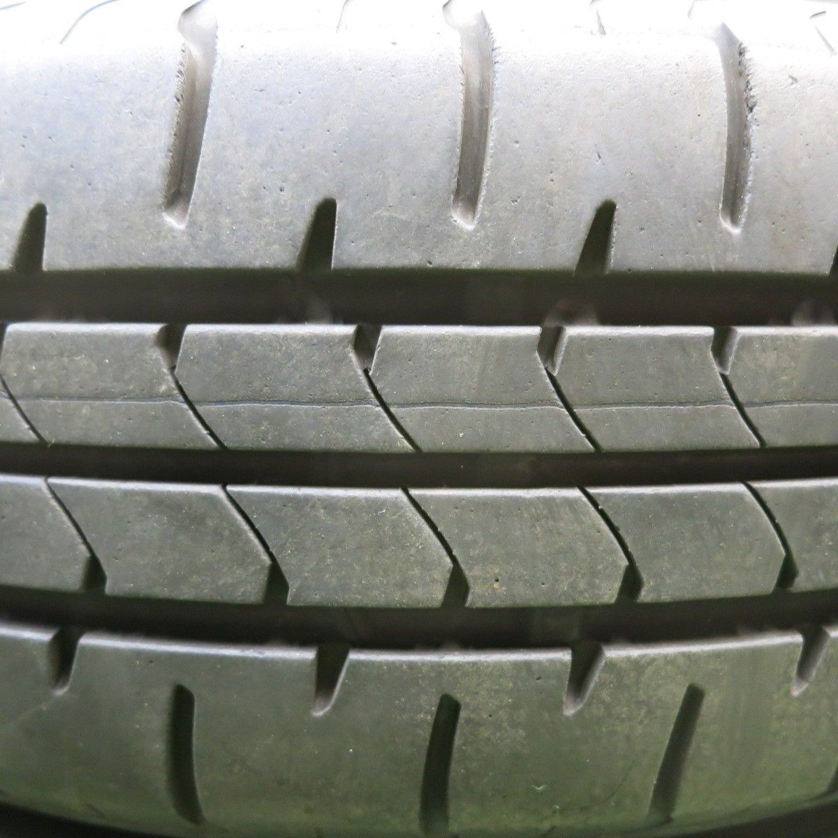 65R15 ブリヂストン