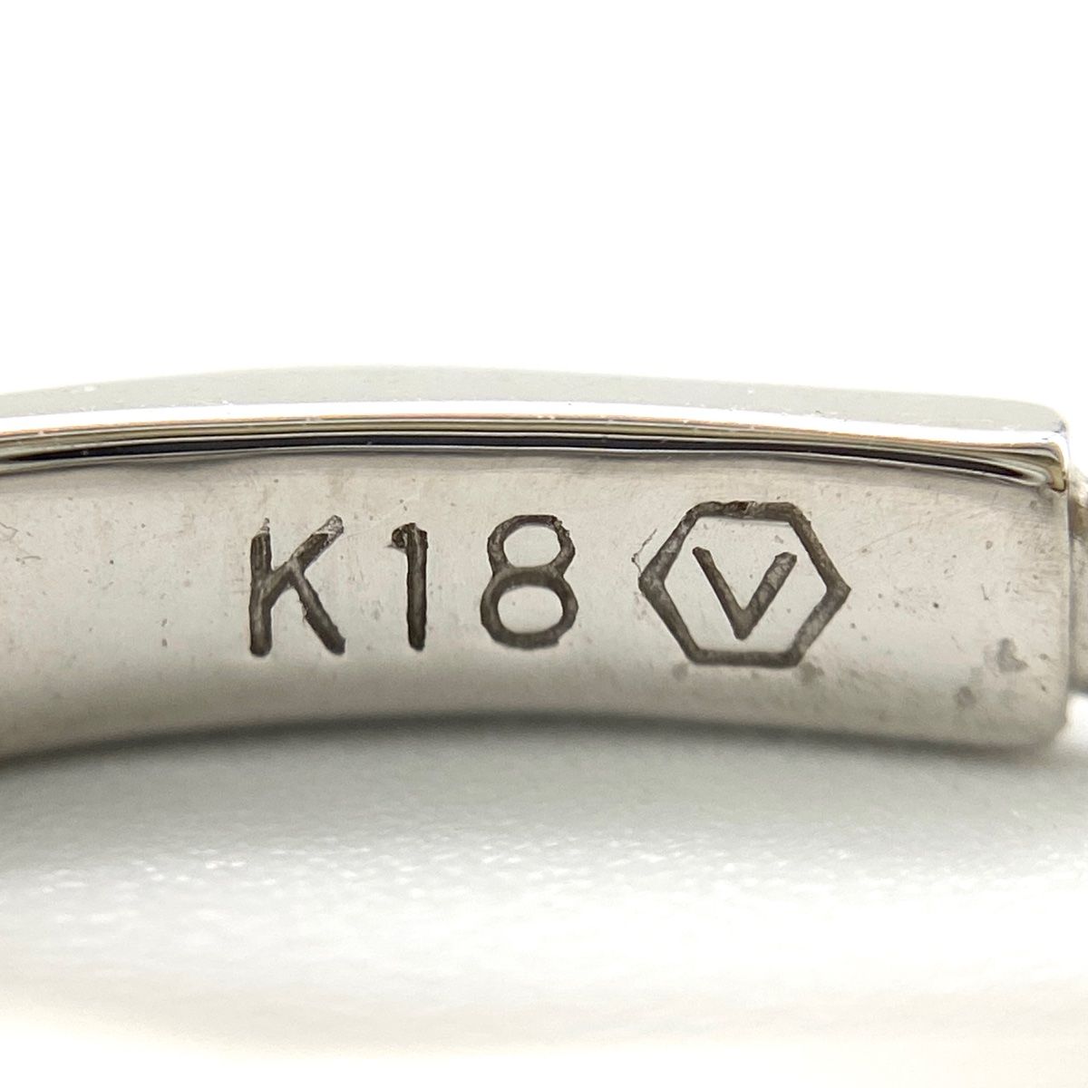 ヴァンドーム青山 VENDOME AOYAMA メレダイヤ デザインピアス WG  