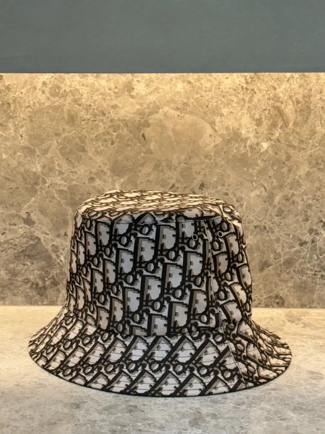 Dior 帽子バケットハット リバーシブル