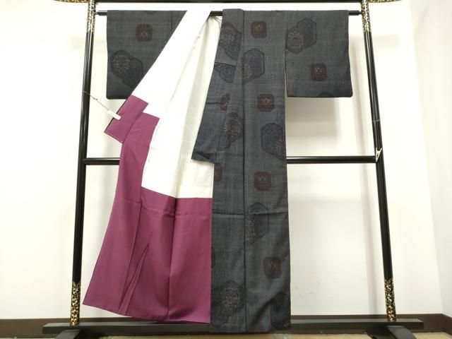 平和屋着物○本場結城紬 重要無形文化財 80亀甲 亀甲花文 正絹 逸品  