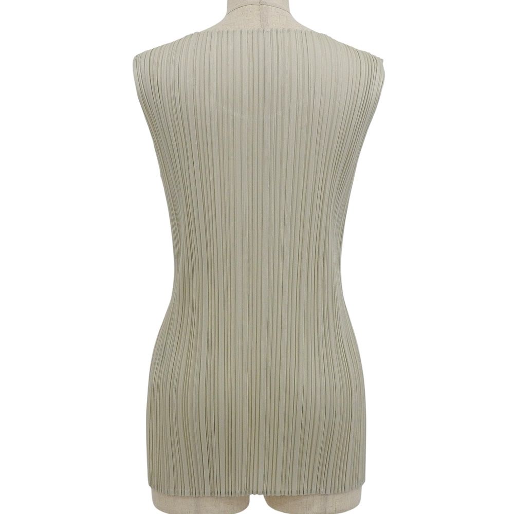 PLEATS