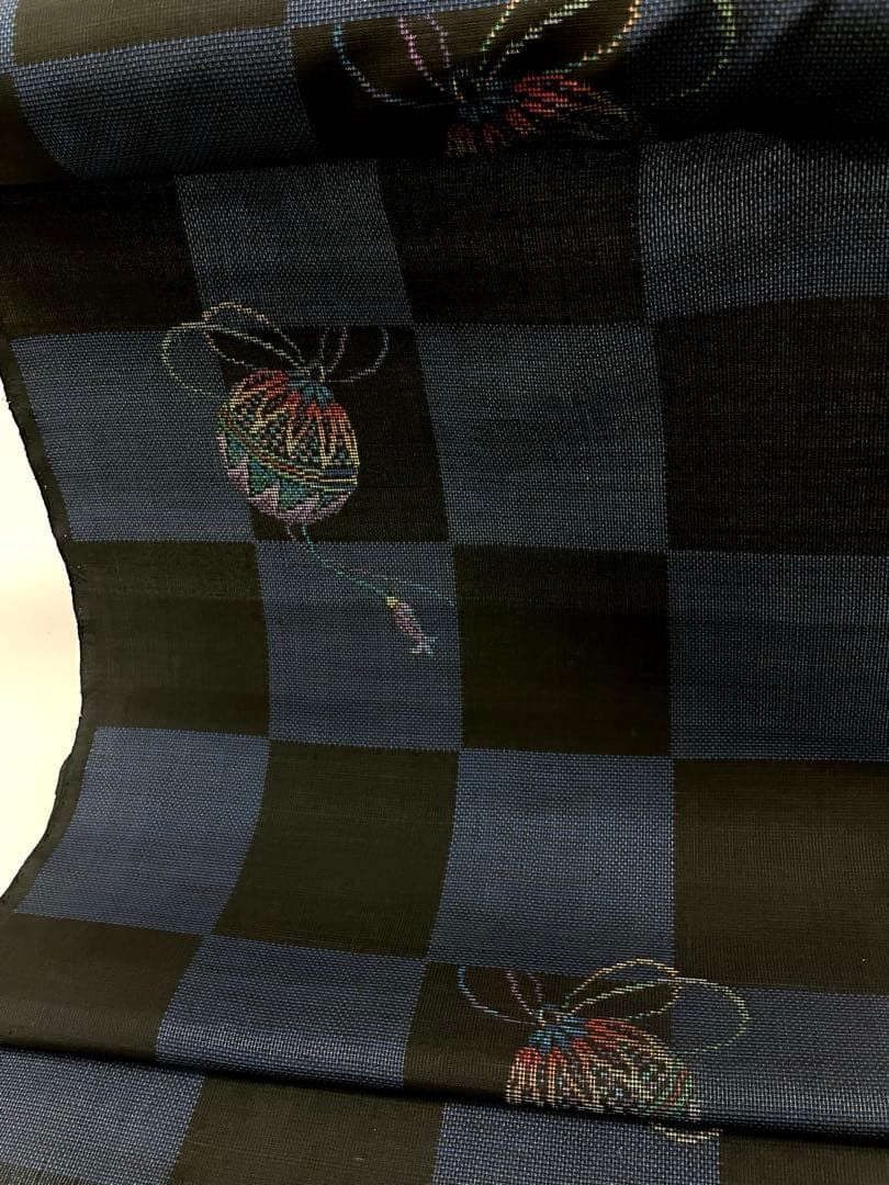 本場奄美大島紬 銀座もとじ別注 古代染色 純泥染正絹 反物 - メルカリ