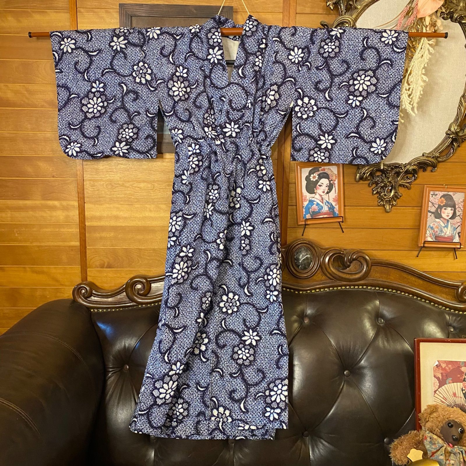 リップル絞り浴衣リメイク セミロング セール ワンピース／ドレス／帯サッシュベルト 和洋折衷 レトロ 古着 ハンドメイド 唐草の曲線と白い小花  W-637
