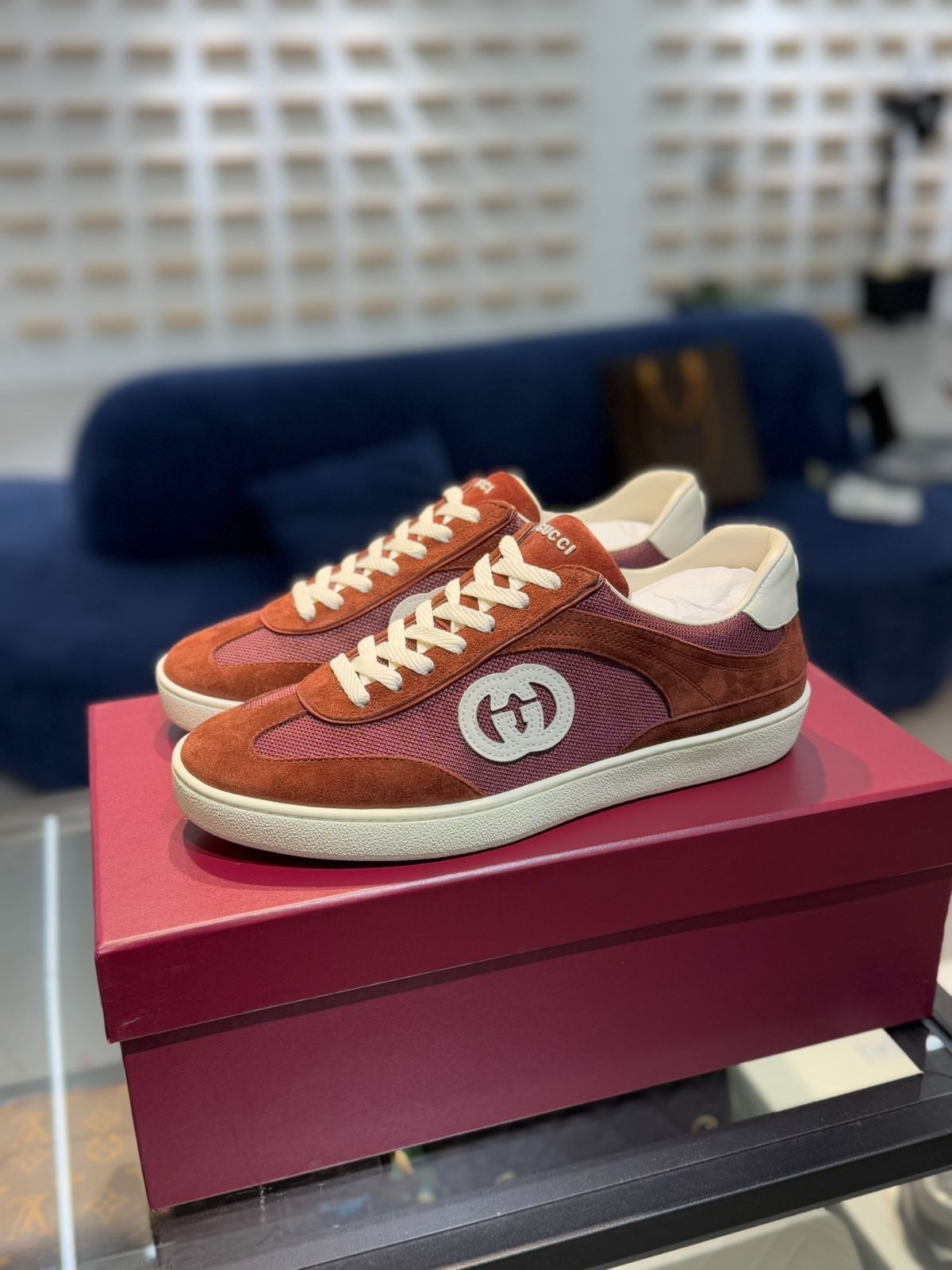 24-25新作 グッチ リップル スニーカー Gucci グッチ リド 24SS 新作 スエード スニーカー - メルカリ