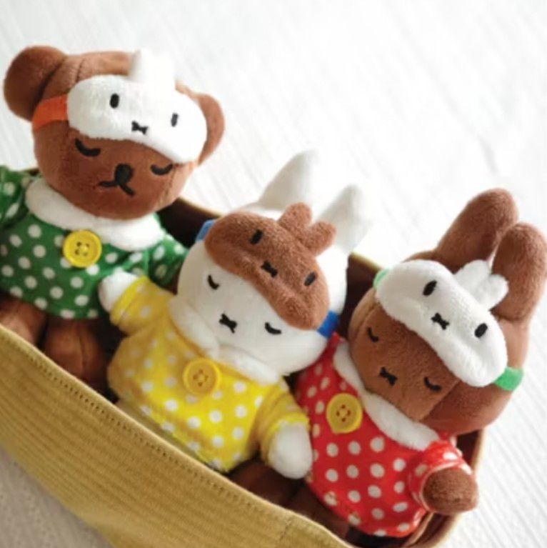 ミッフィー　70th パジャマ　ぬいぐるみ　3種セット　B 正規品】タイ限定 ミッフィー70th ぬいぐるみ パジャマ ドット柄