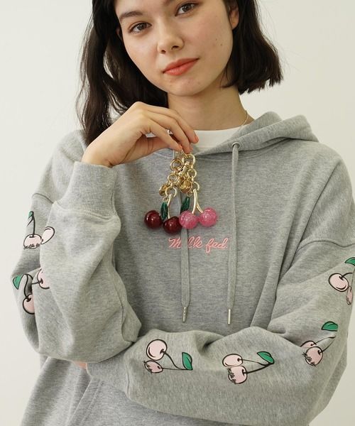 【MilkLove】ポストカード3枚とキーホルダー3個（シークレット付き） MilkLove】ポストカード3枚とキーホルダー3個（シークレット付き