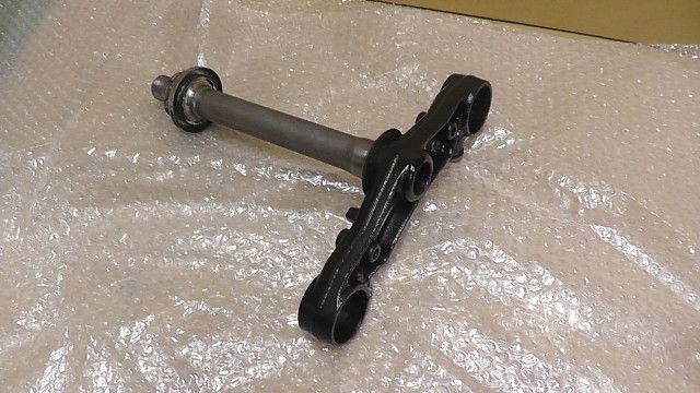 CB400SF VTEC REVO NC42-1010xxx の ステム 1760491677