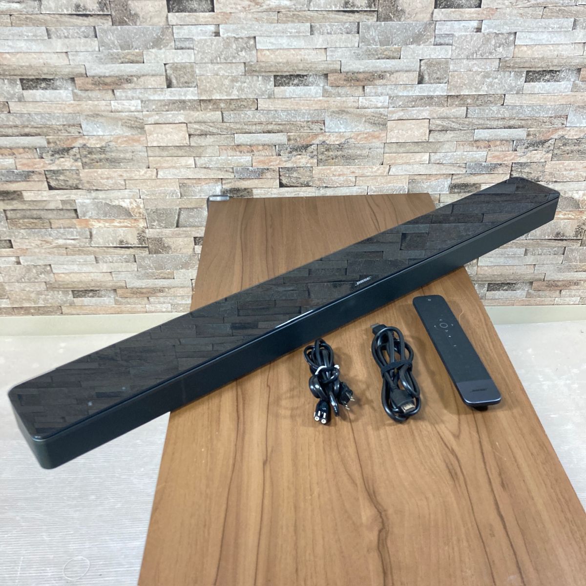 ボーズ美品！BOSE SOUNDBAR 700