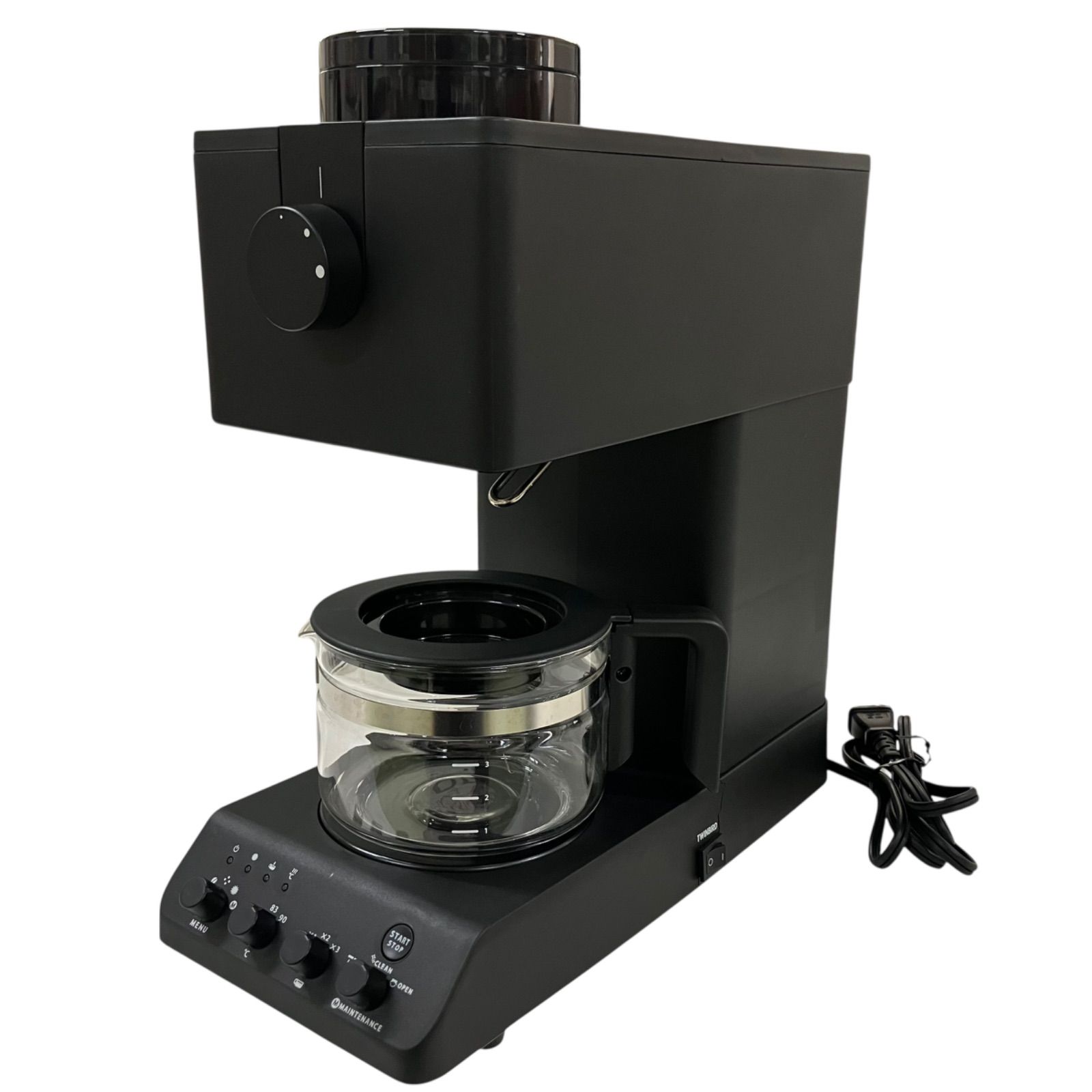 レバンゲルボワ 芸術家が集う場所 2013 30ml