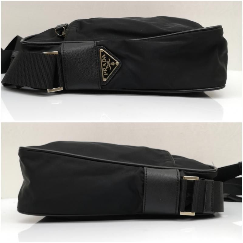 PRADA プラダ ショルダーバッグ V161 トライアングル 三角 ロゴ