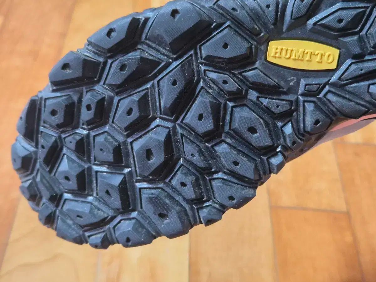 HUMTTO ハイキング