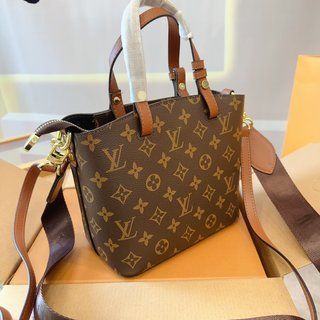 LOUIS VUITTON リュックを跨ぐの  ハンドバッグ   バッグを斜めにします トートバッグ