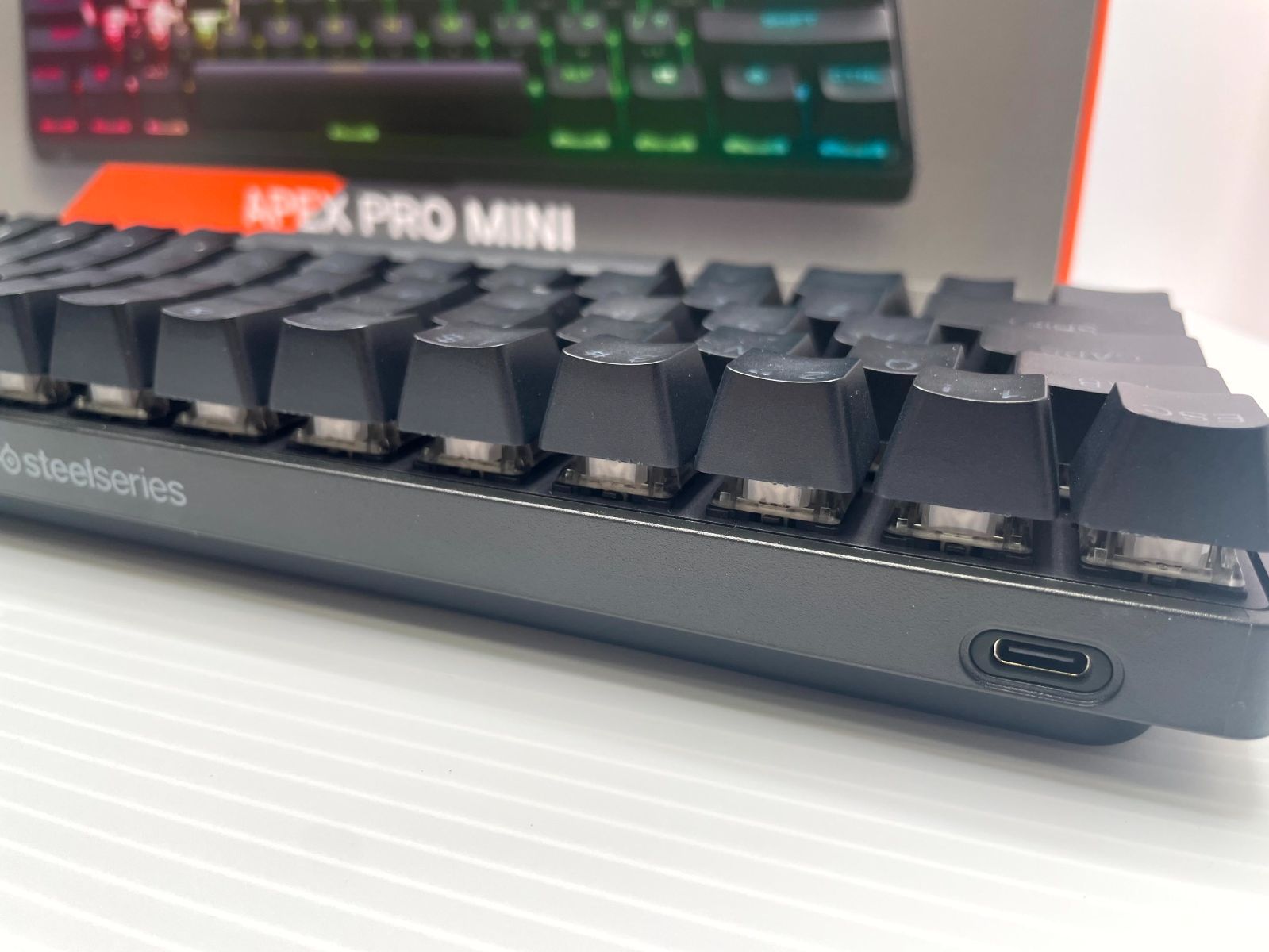 ゲーミングキーボード