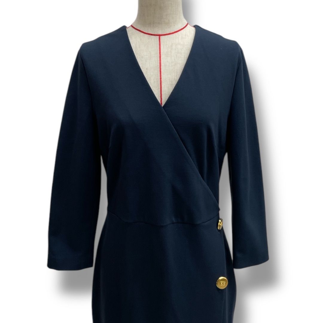 ESCADA エスカーダ Vネック ワンピース ドレス ロングワンピース 金