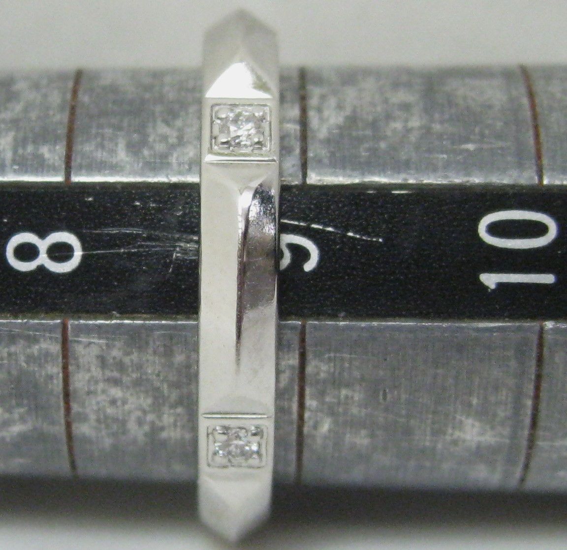 極美品ティファニーTIFFANY&Co.Pt950プラチナ トゥルーバンドD5ヶ 
