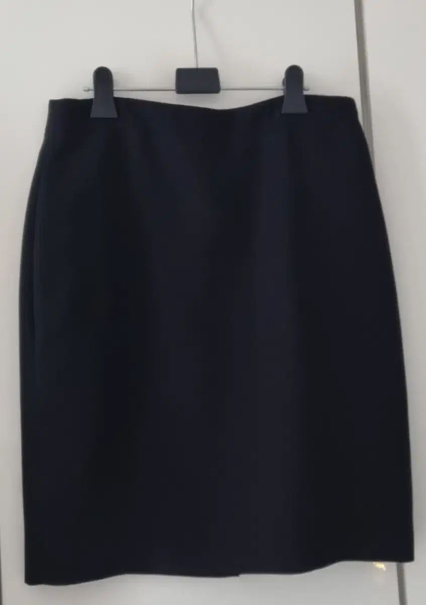 破れていない新しい服